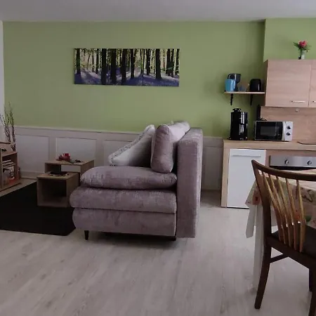 Διαμέρισμα Schoene 2 In Sulz Bergfelden Bis 4 Personen *